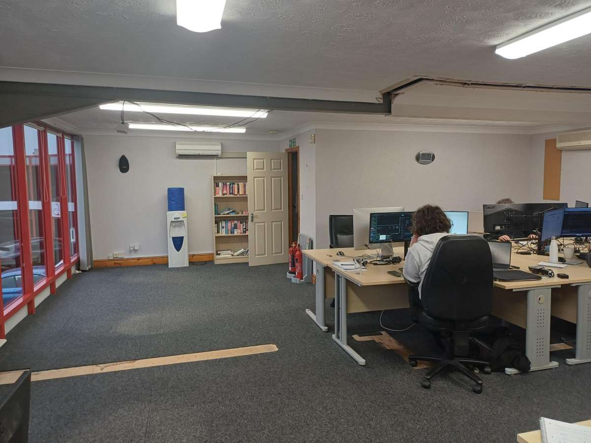 Office in Orton Southgate - photo 4