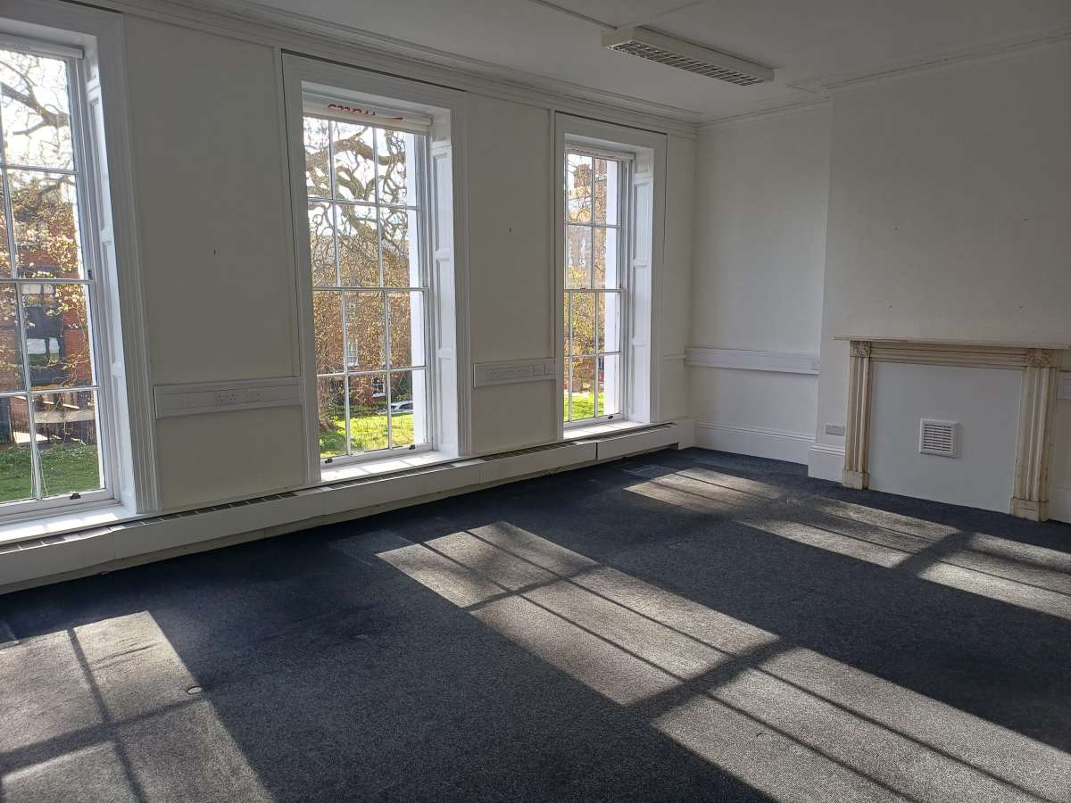 Office in Exeter - photo 2