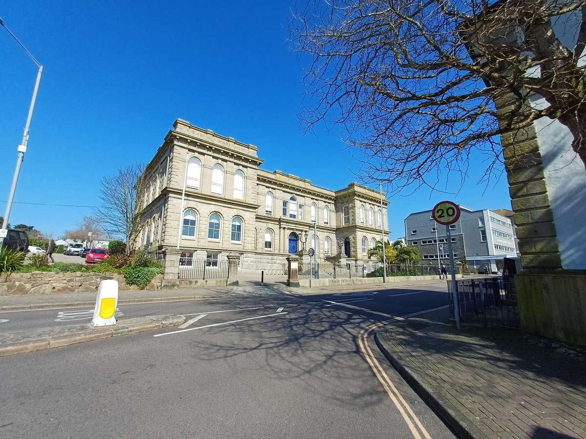 Office in Penzance - photo 2