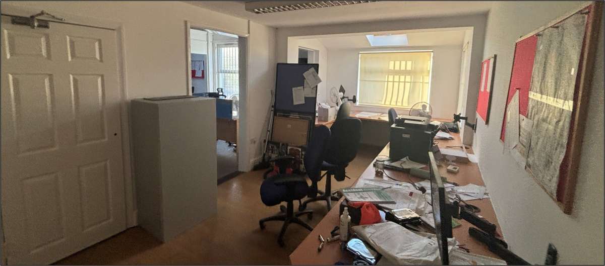 Office in Derby - photo 3