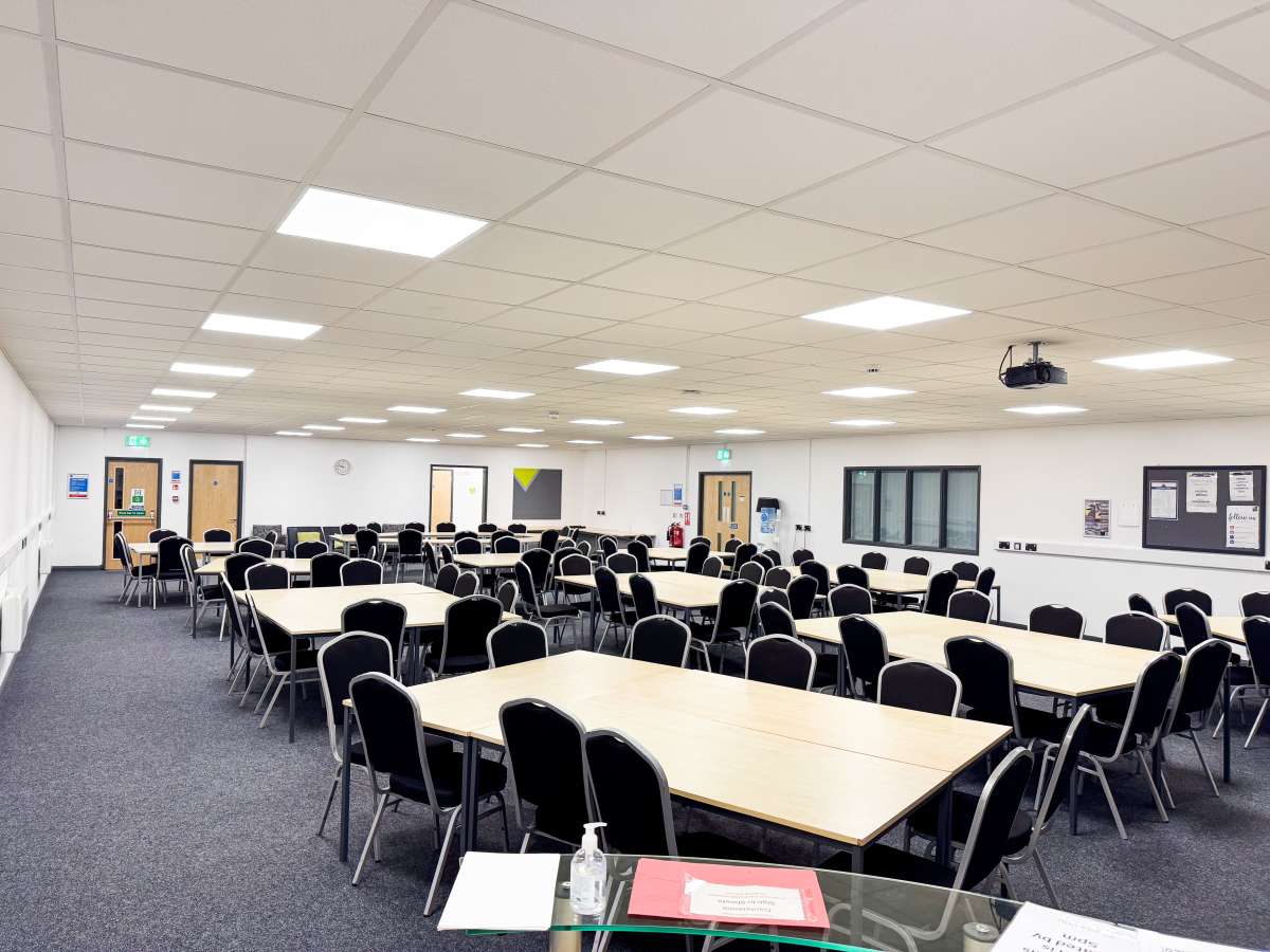 Office in Roche - photo 2