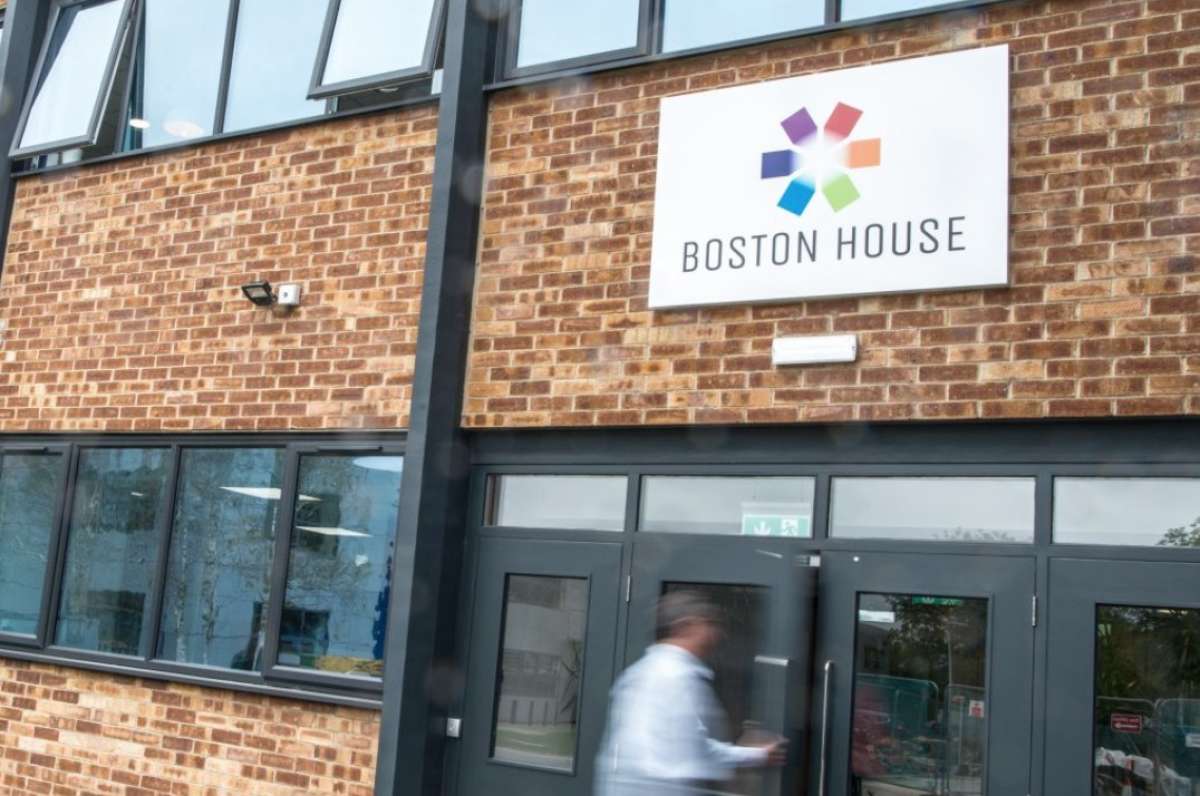 Office in Grove Business Park - photo 2