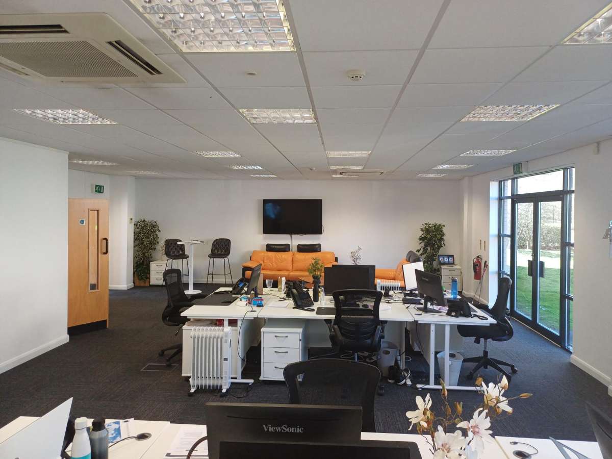 Office in Peterborough - photo 4