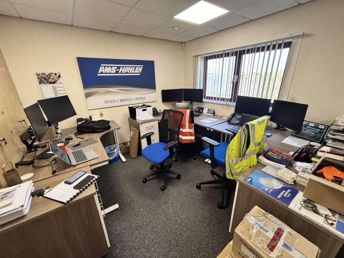 Office in Leicester - photo 3