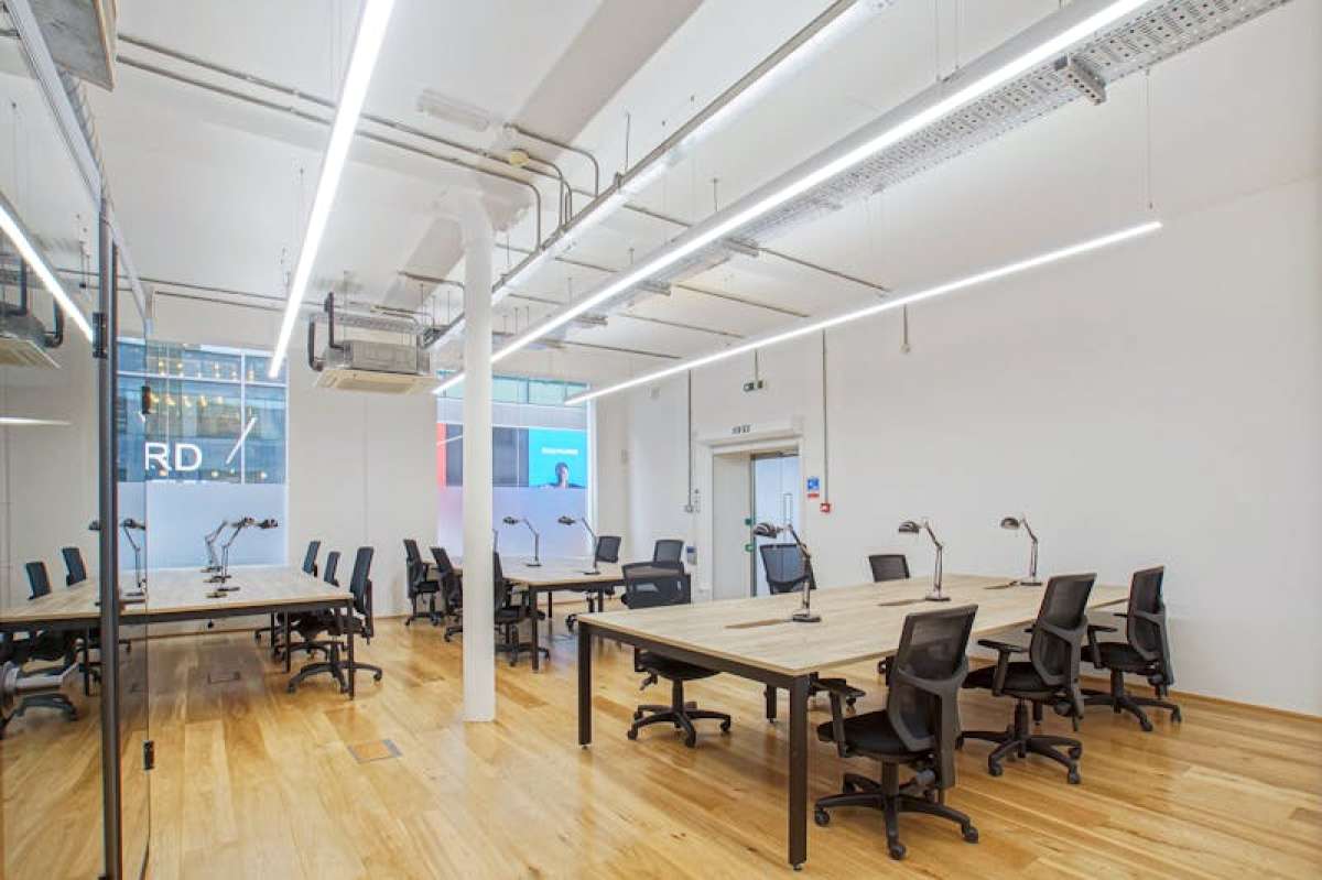 Office in London - photo 3