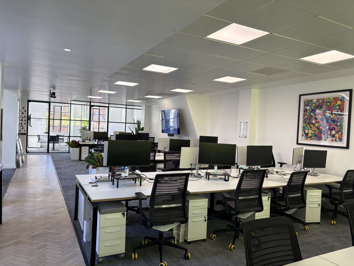 Office in London - photo 2