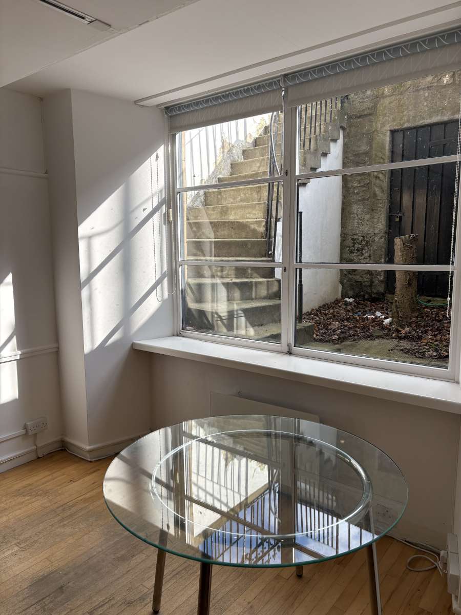 Office in Edinburgh - photo 3