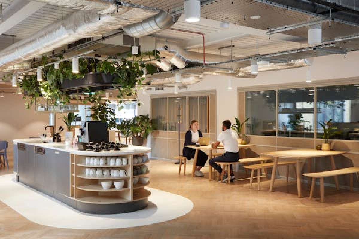 Office in London - photo 2