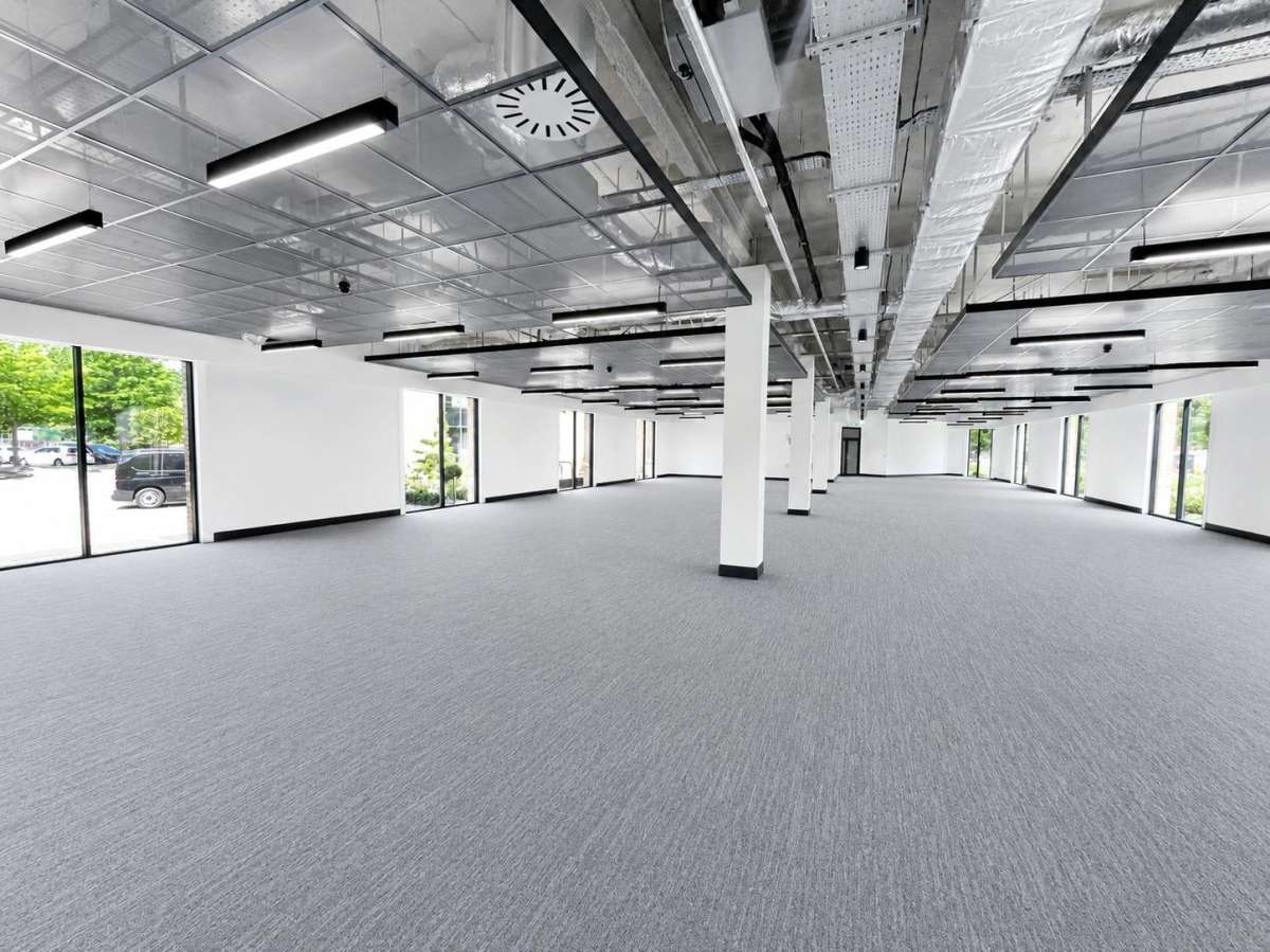 Office in Colchester - photo 3