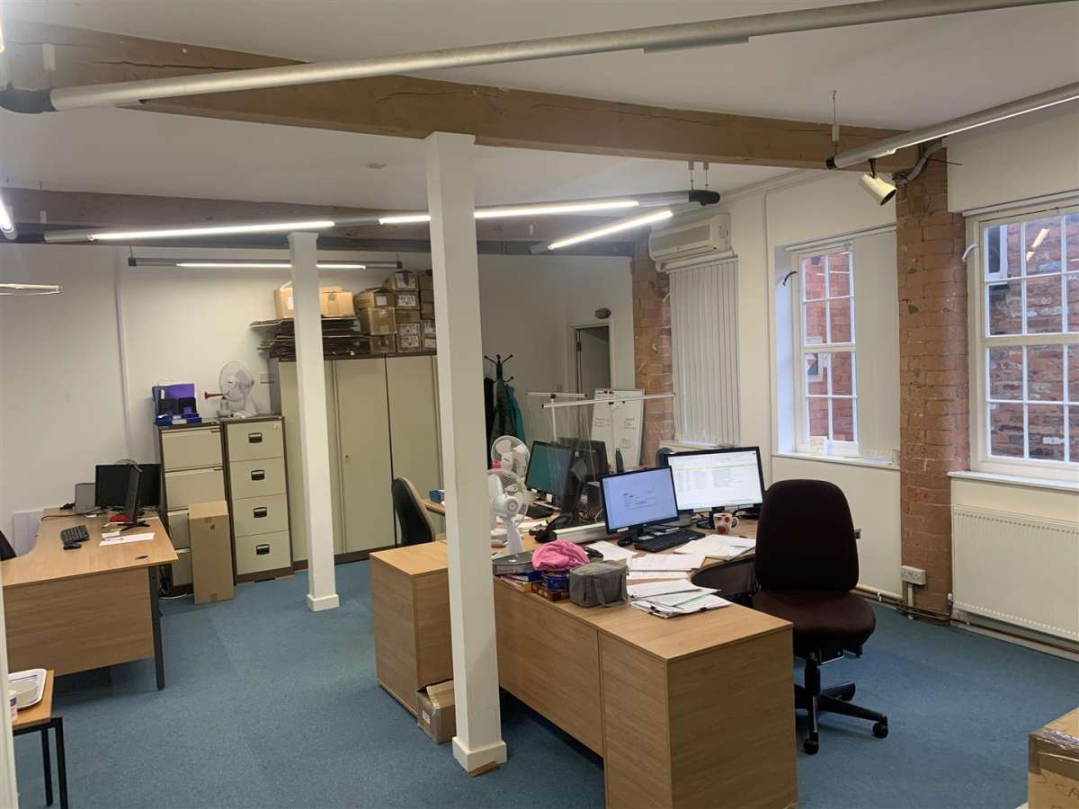 Office in Derby - photo 2
