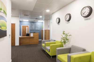 Office in Bolton - photo 3