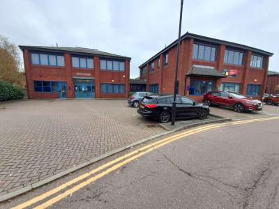 Office in Peterborough - photo 4