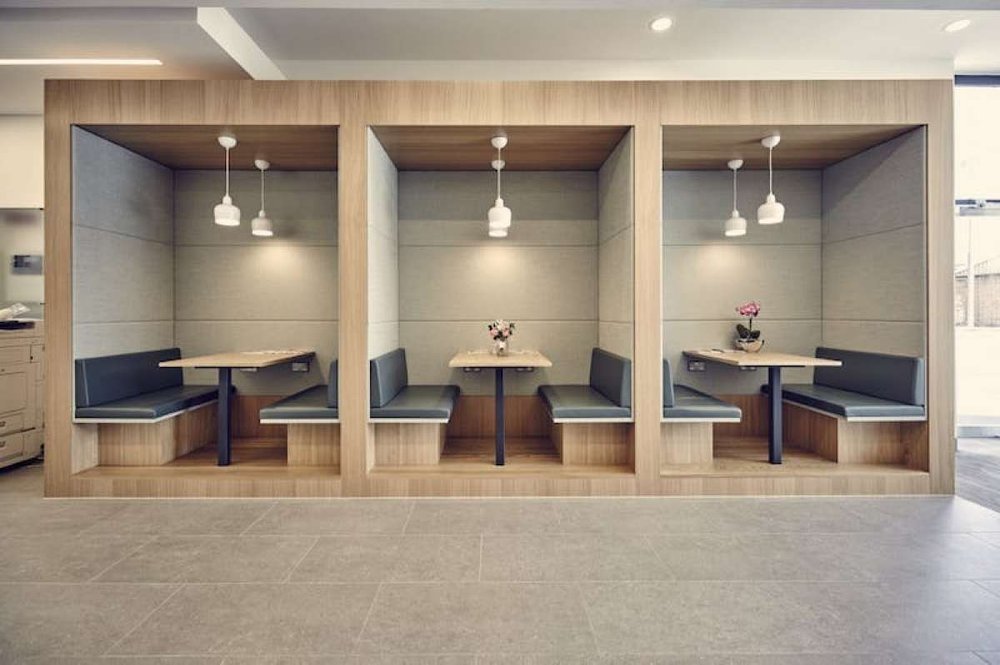 Office in Woking - photo 2