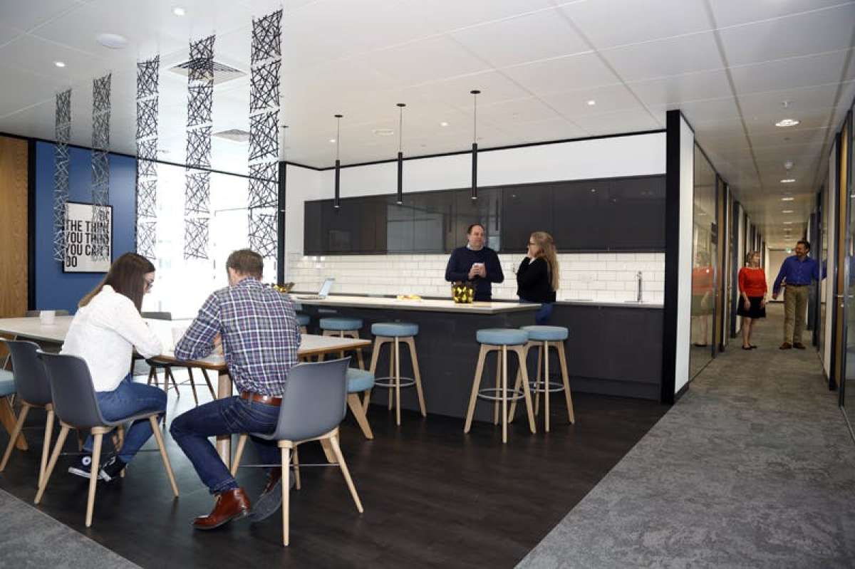 Office in Reading - photo 2