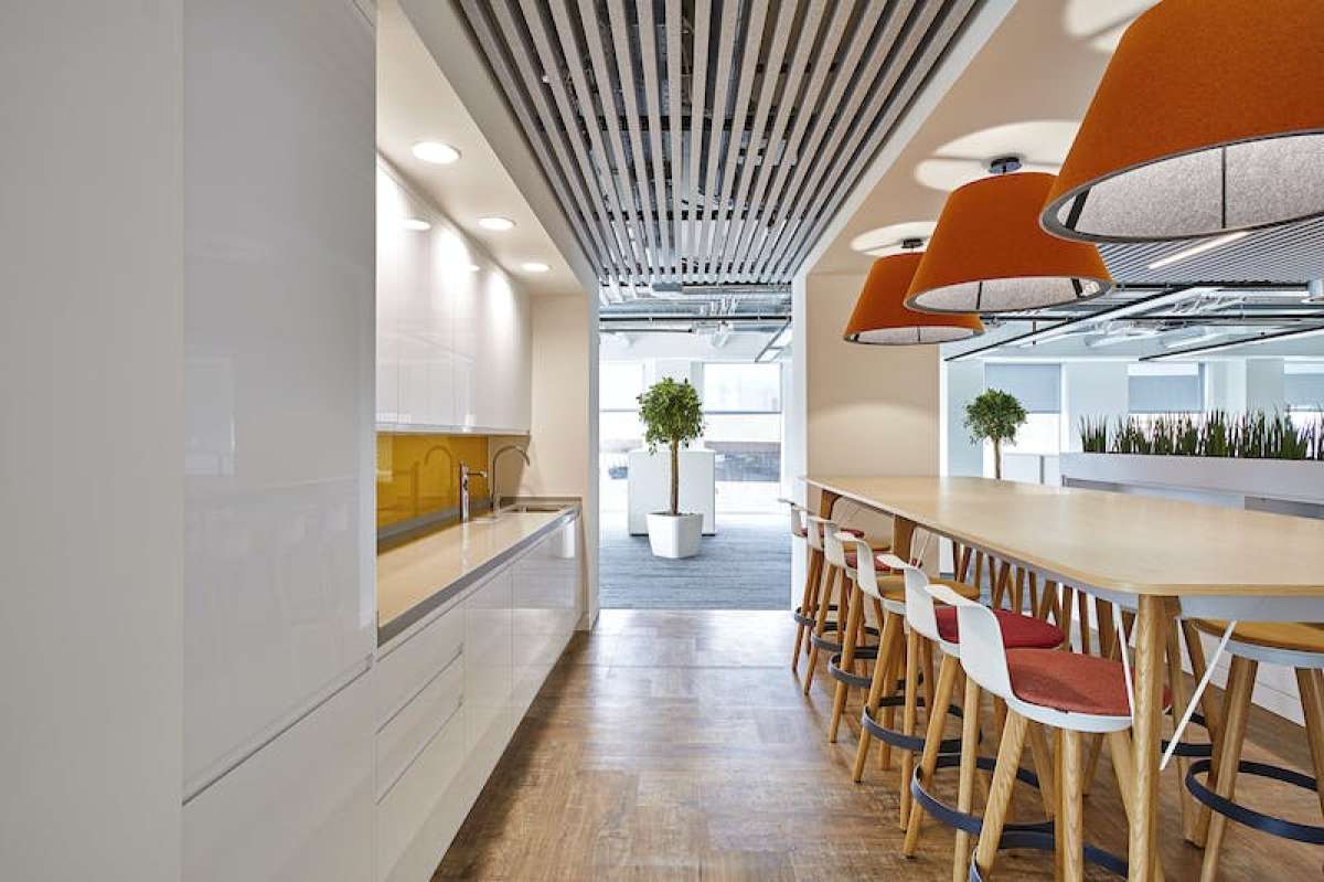 Office in Reading - photo 3