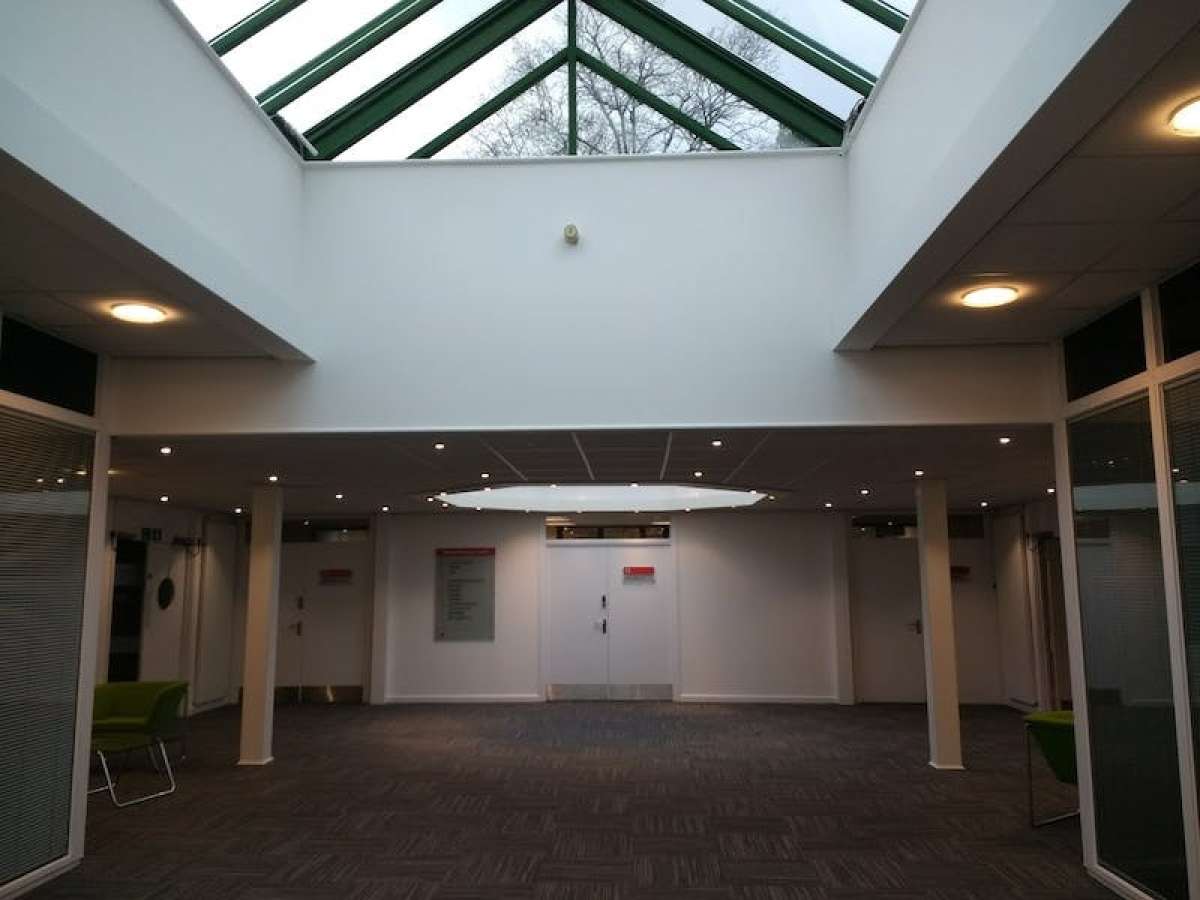 Office in Ascot - photo 3