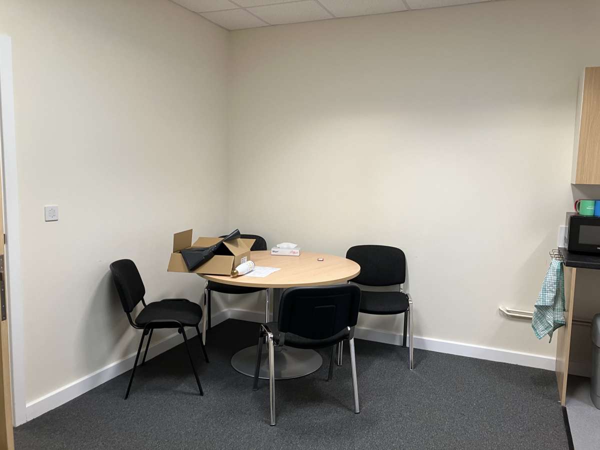Office in King's Lynn - photo 3