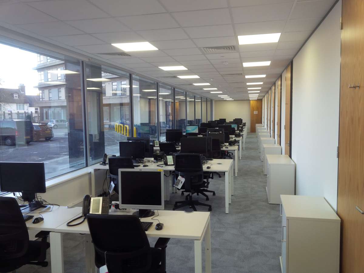 Office in Ashford - photo 2