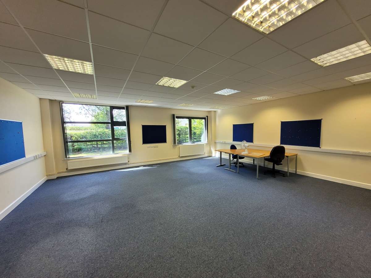 Office in Chatteris - photo 2