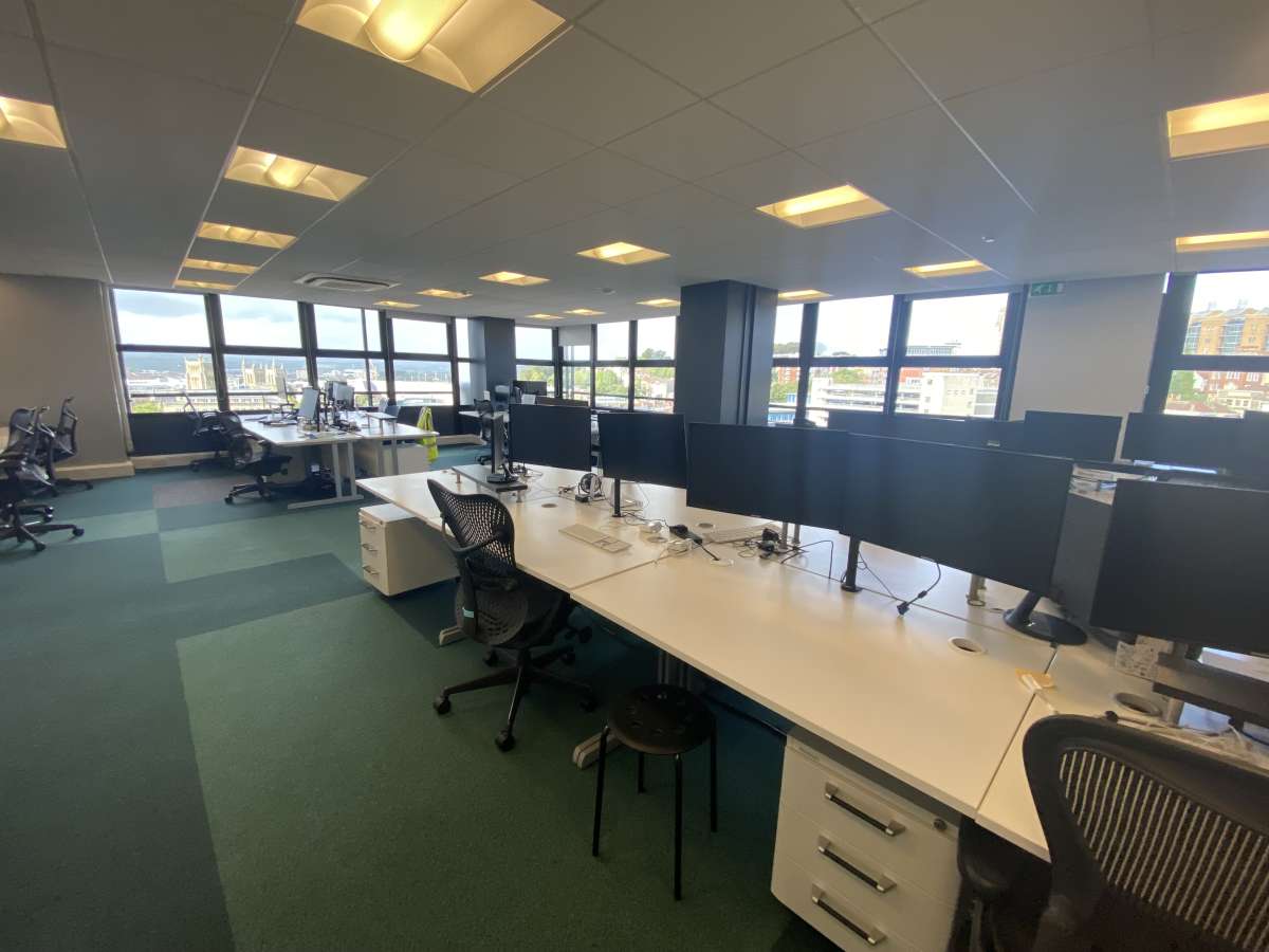 Office in Bristol - photo 2