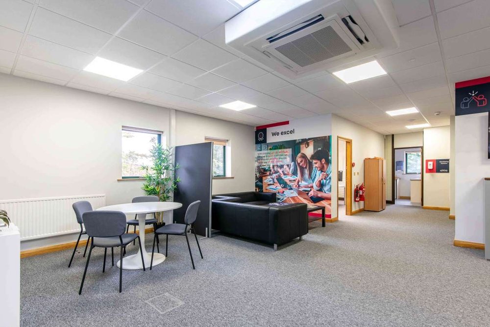 Office in Nottingham - photo 4