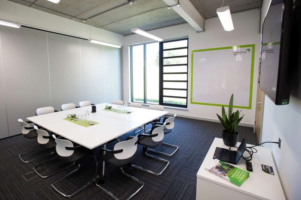 Office in Colchester - photo 3