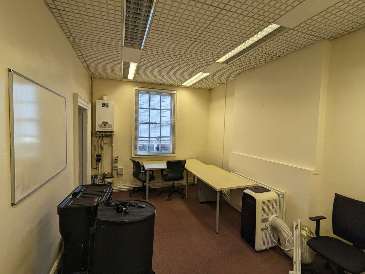 Office in Norwich - photo 3