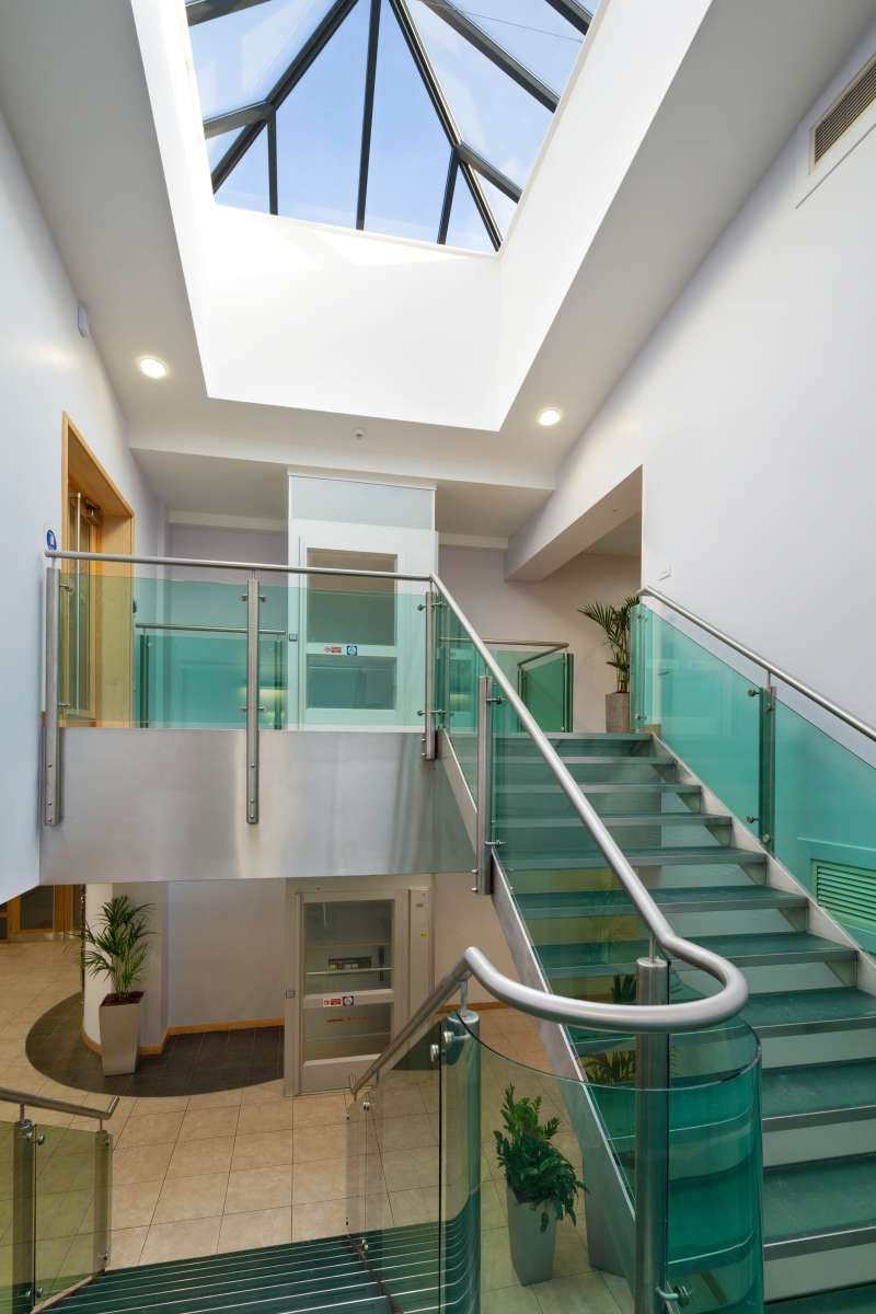 Office in Lincoln - photo 3