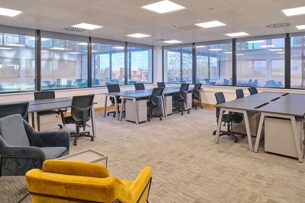 Office in Solihull - photo 3