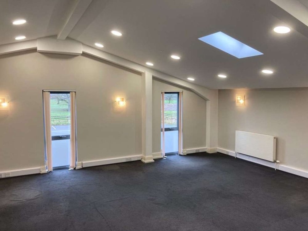 Office in Congleton - photo 3