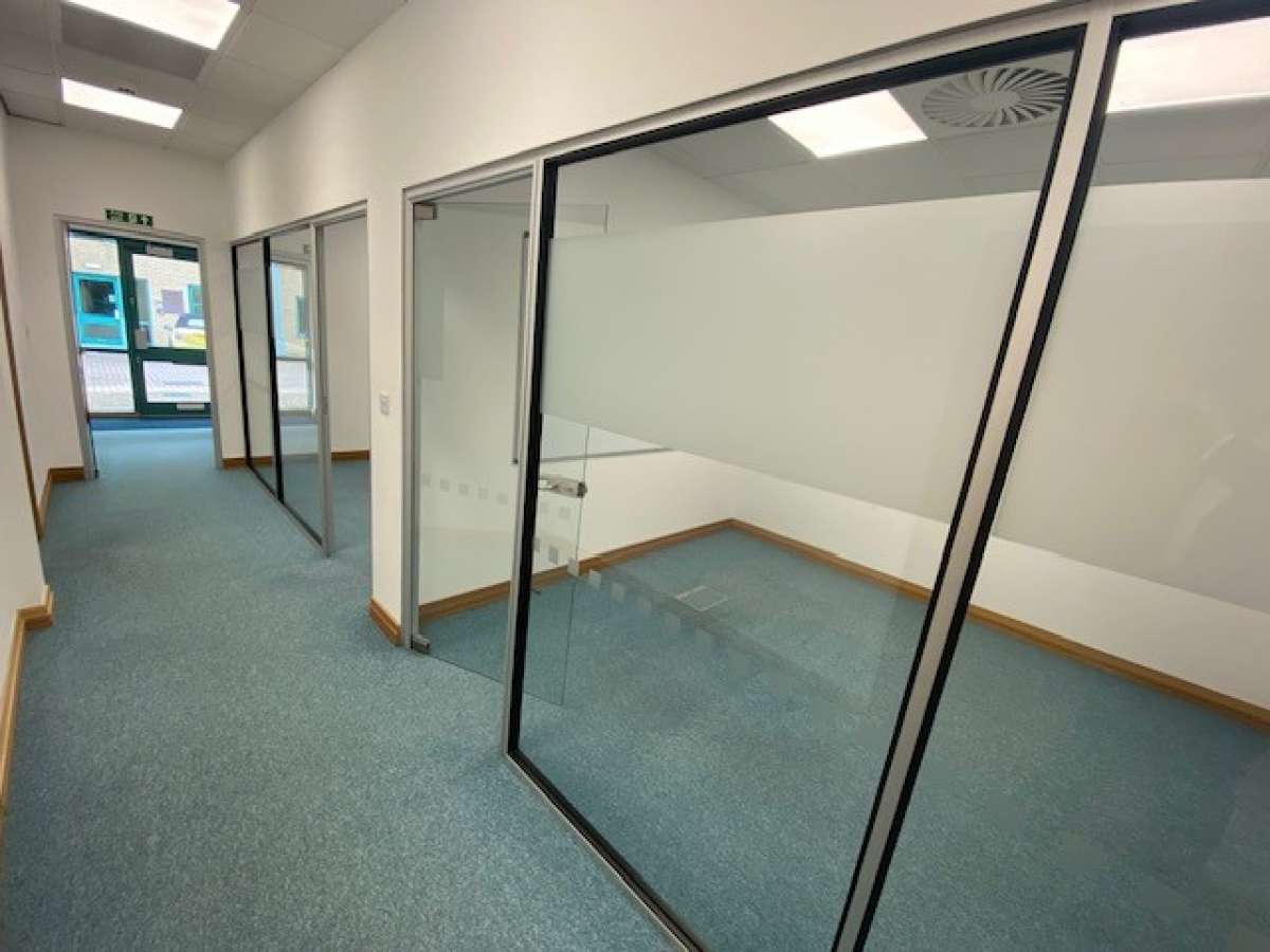 Office in St Ives (Cambs) - photo 3