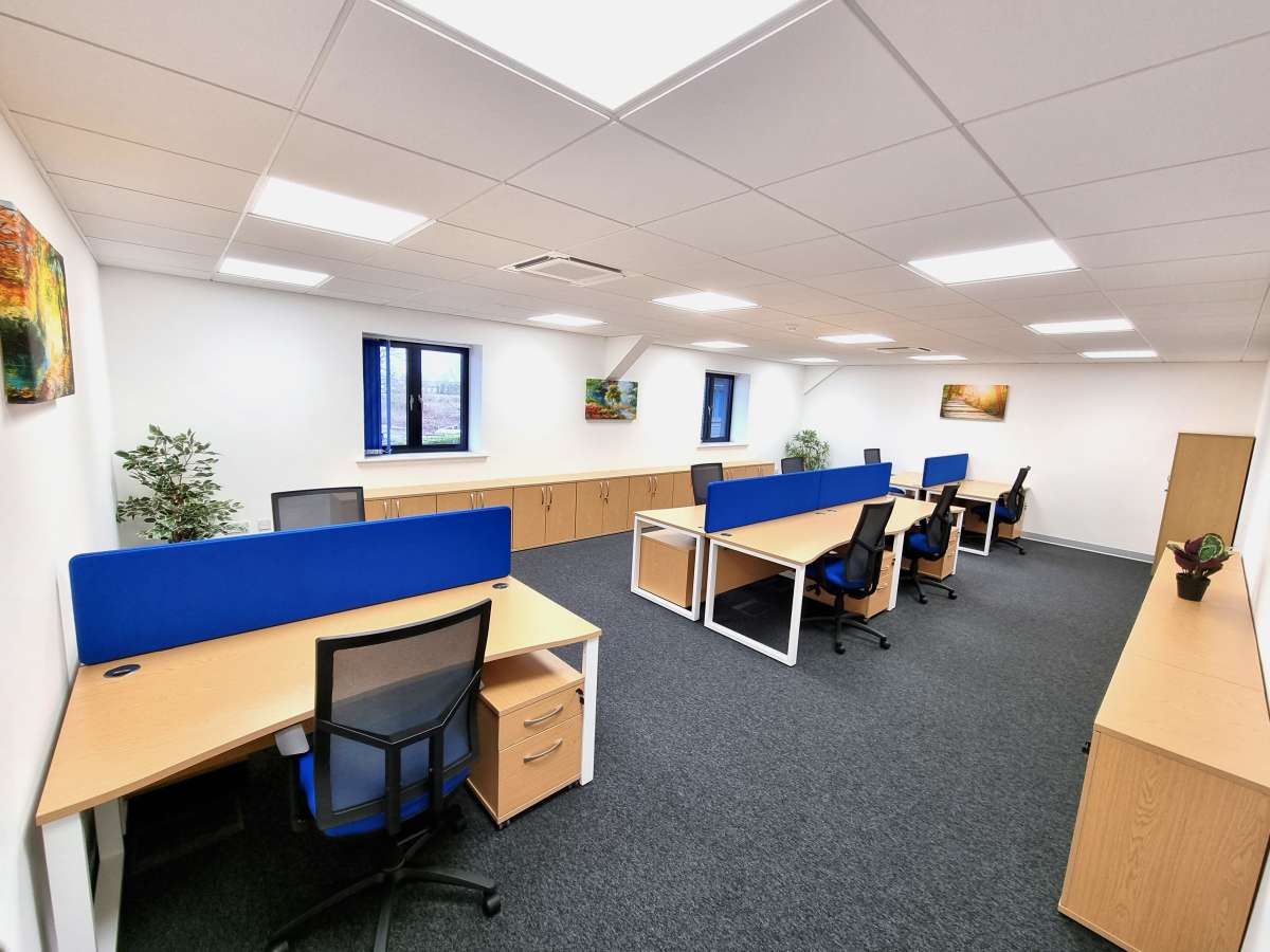 Office in Colchester - photo 2