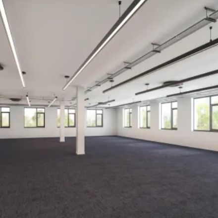 Office in Altrincham - photo 2