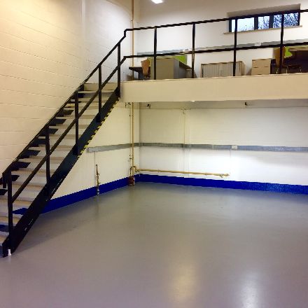 Office in Bromsgrove - photo 3