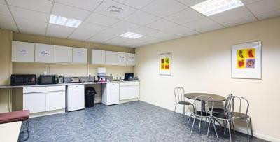 Office in Croydon - photo 2