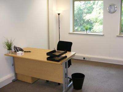 Office in Gosport - photo 4