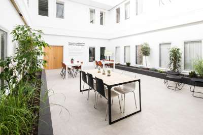 Office in London - photo 4