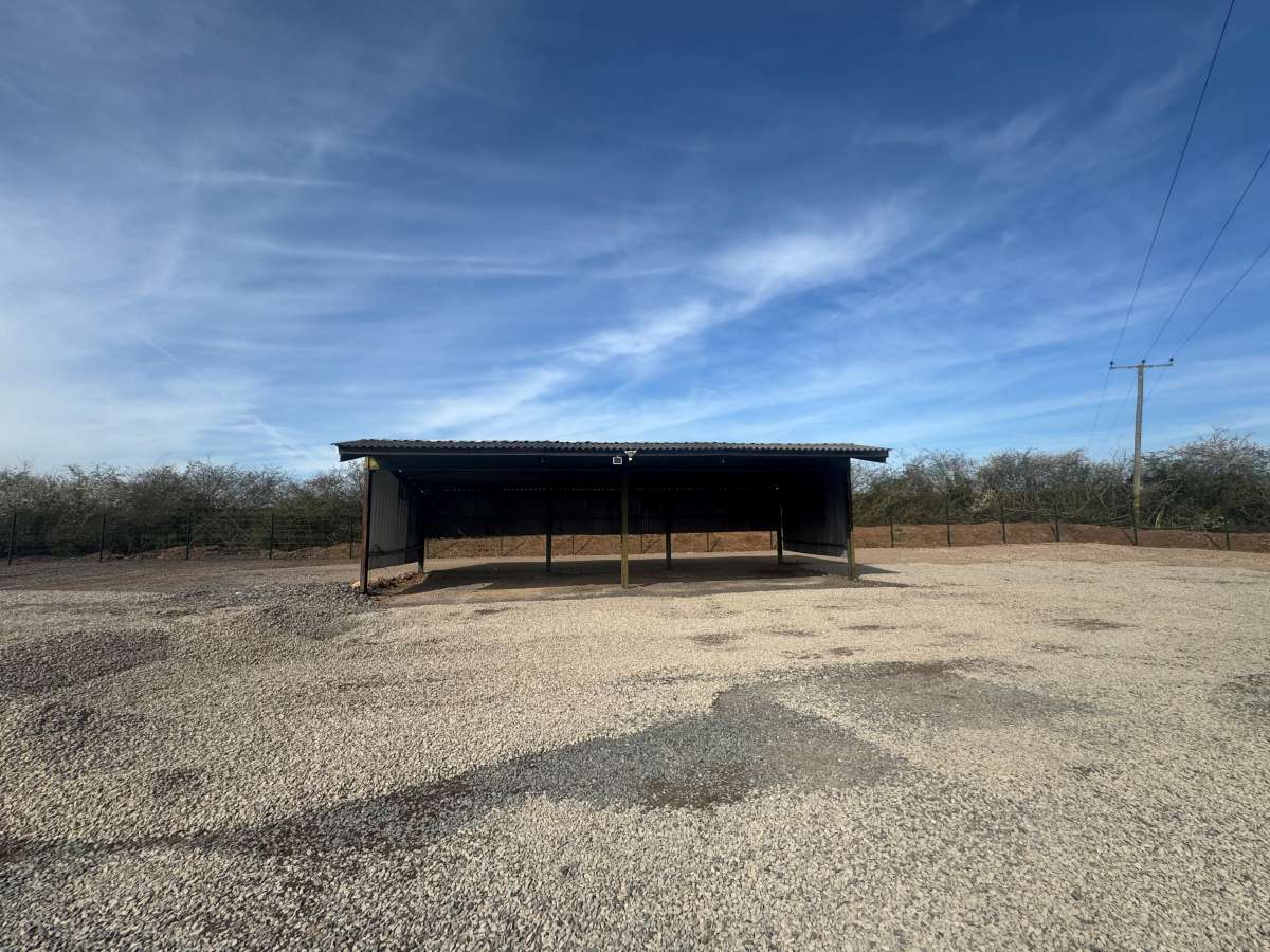 Other in Loughborough - photo 3