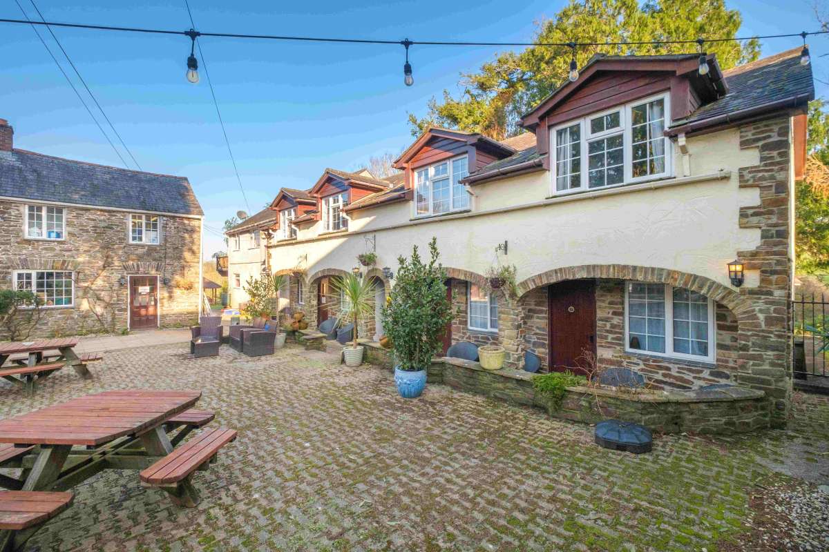 Retail/Shop in Saltash - photo 2