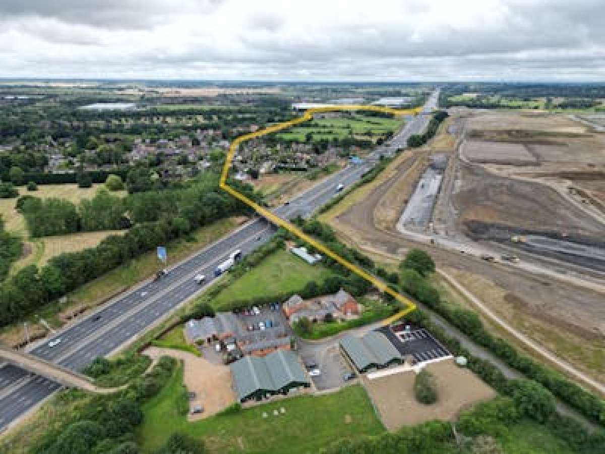 Other in Northampton - photo 4