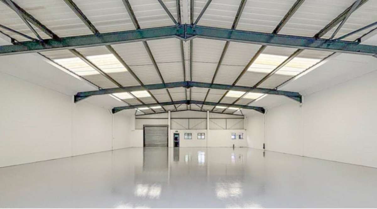 Industrial Unit in Maidstone - photo 2
