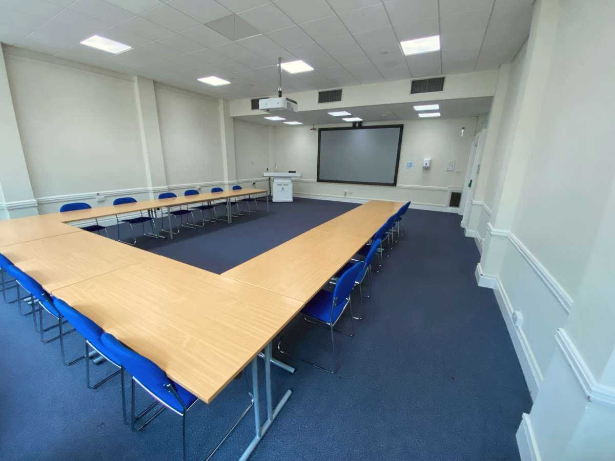 Office in Edinburgh - photo 3