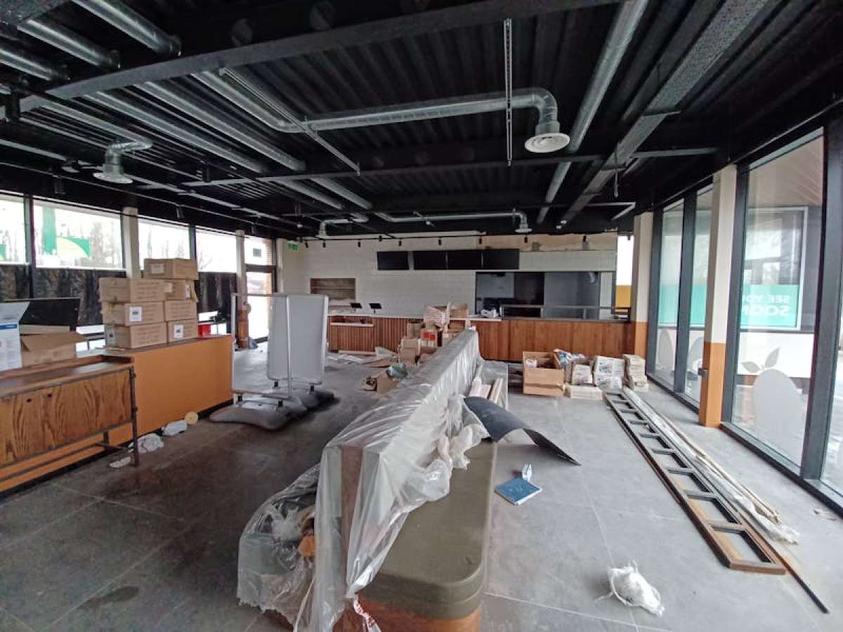 Retail/Shop in Blandford Forum - photo 4