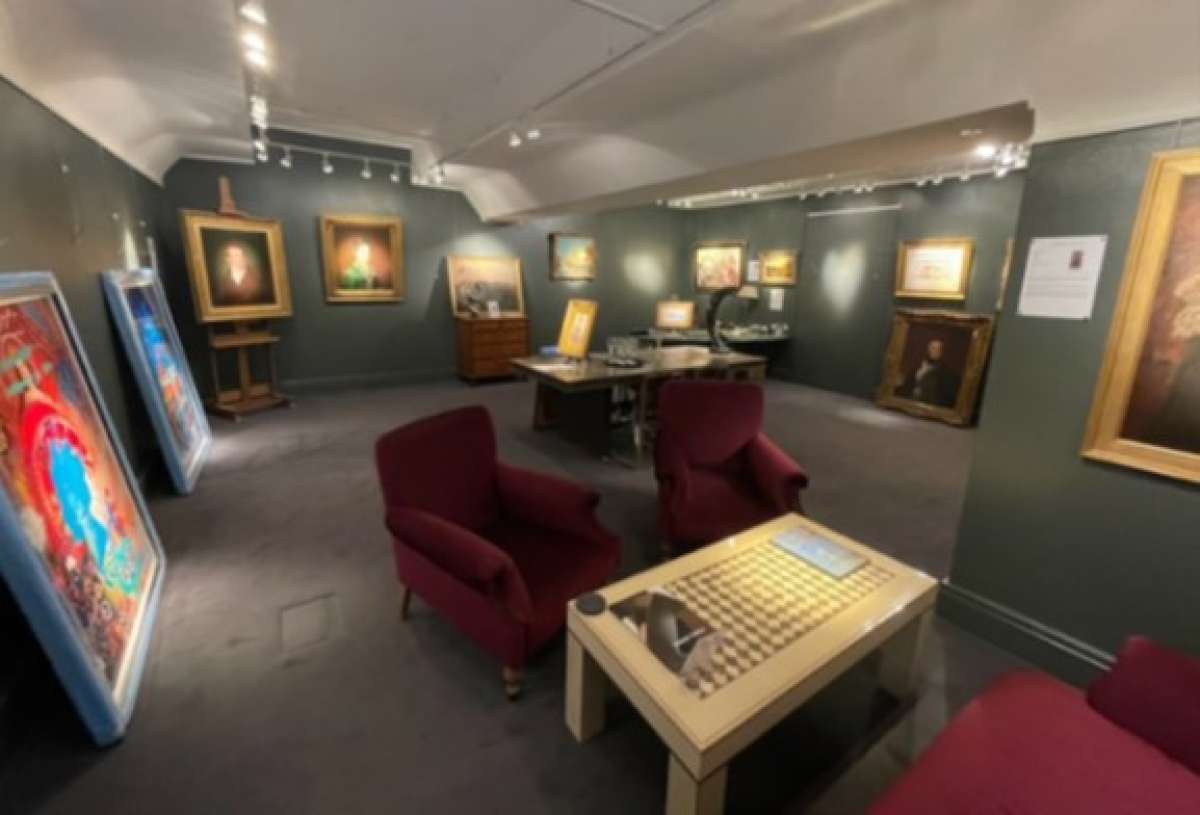 Retail/Shop in Worcester - photo 4