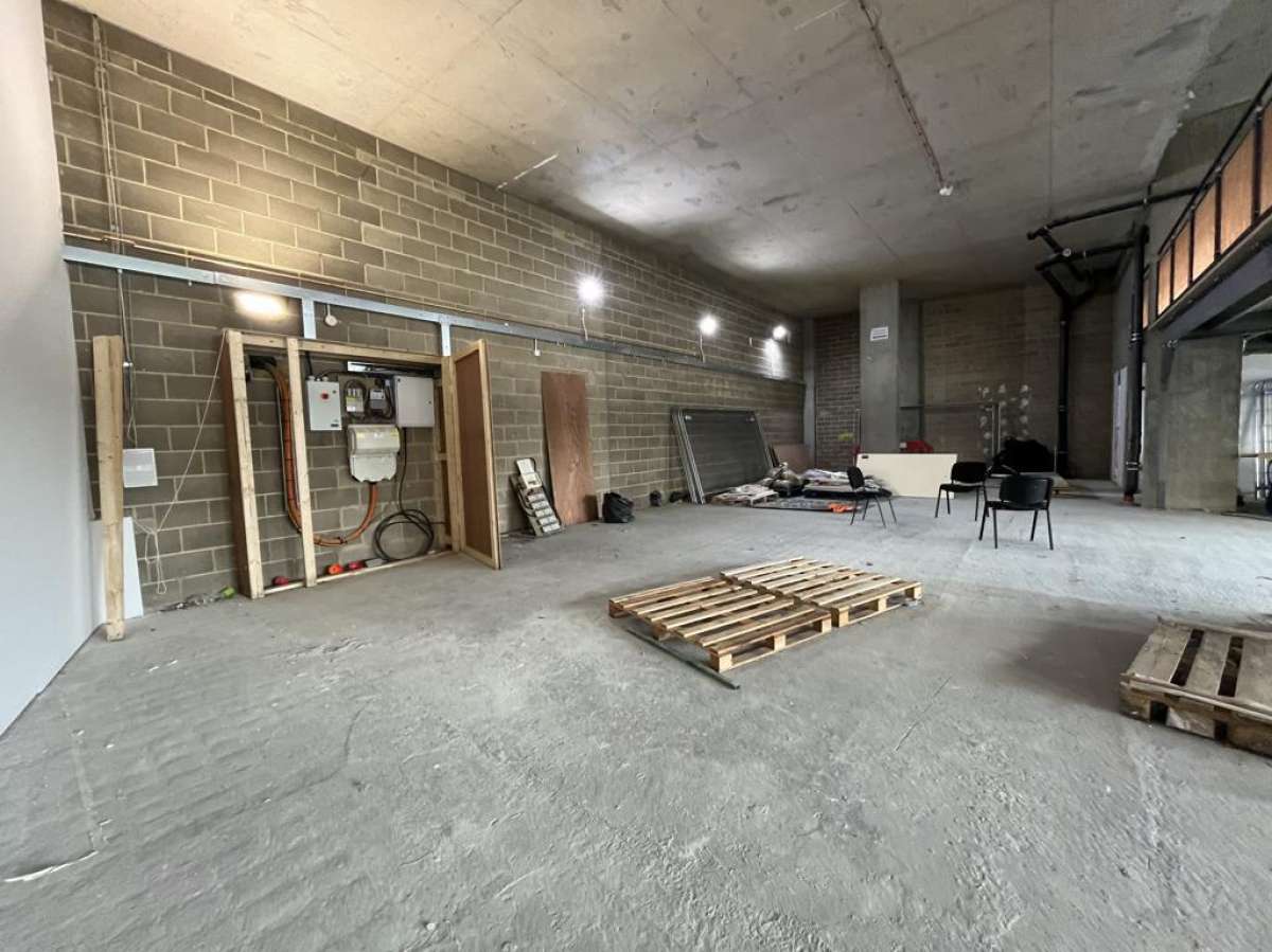 Retail/Shop in Ipswich - photo 4