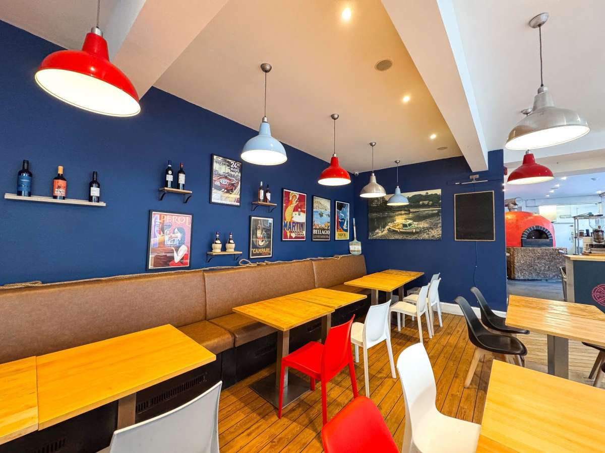 Retail/Shop in Looe - photo 4