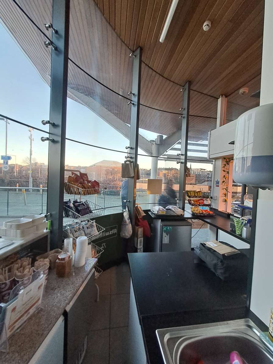 Retail/Shop in Rotherham - photo 3