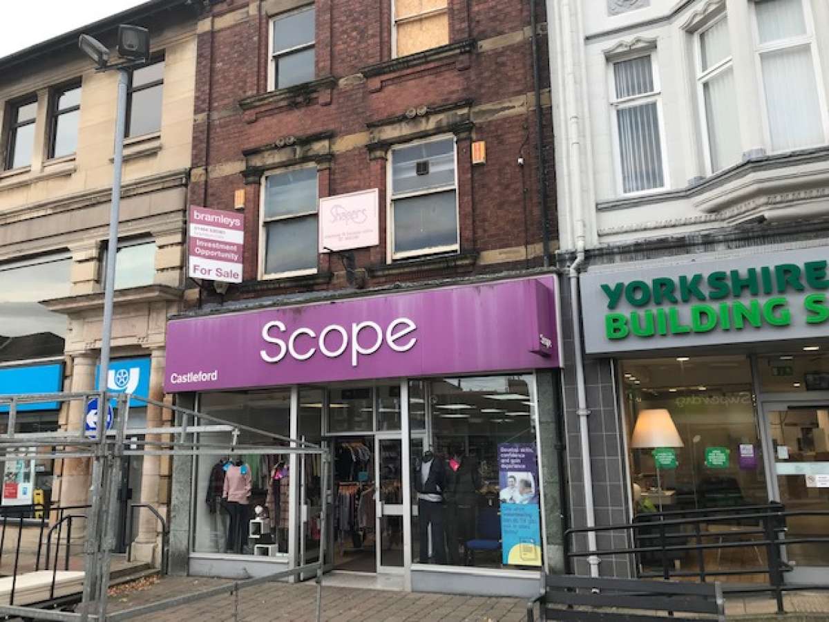 Retail in Castleford