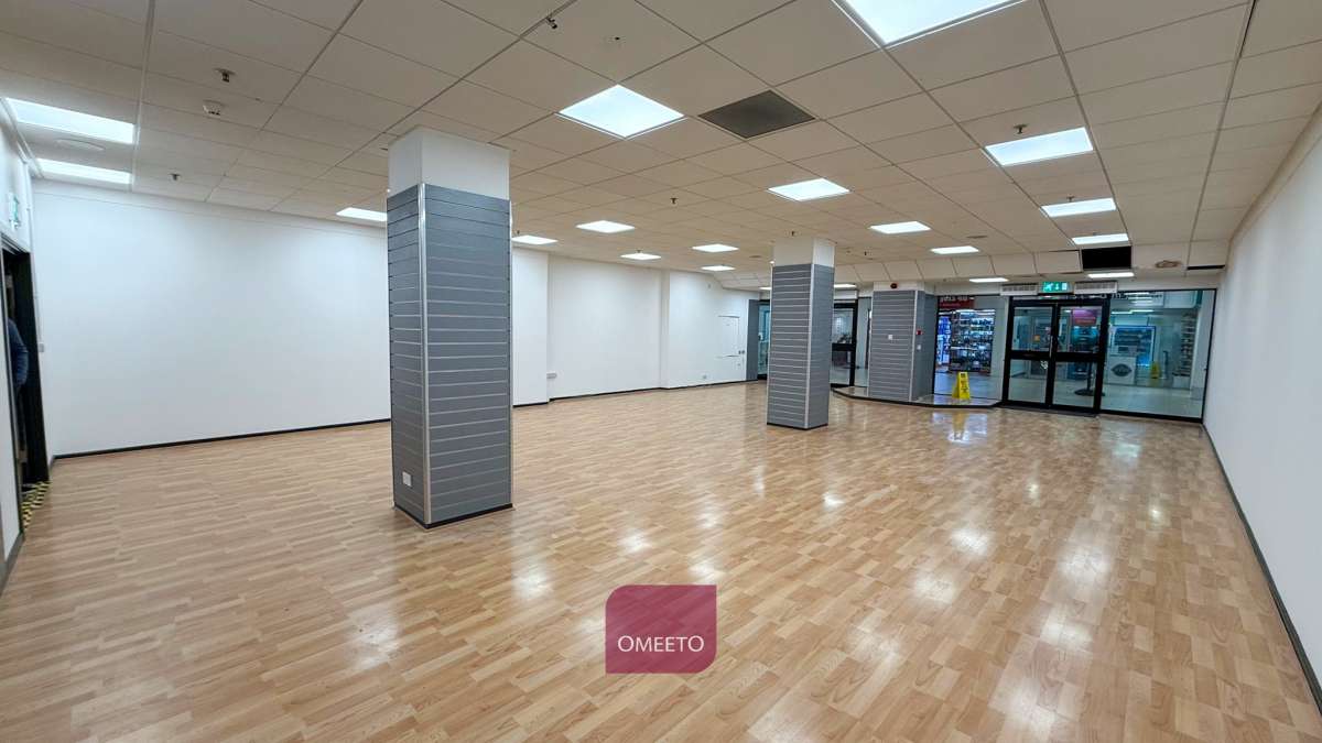 Retail/Shop in Derby - photo 4