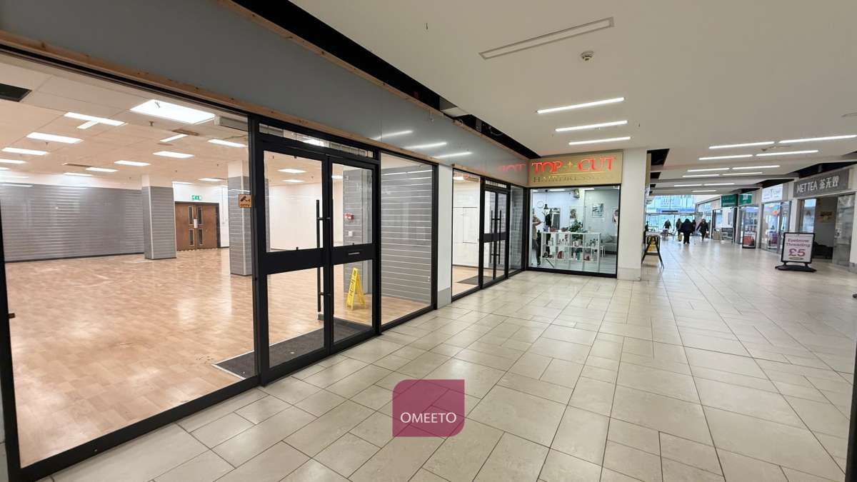 Retail/Shop in Derby - photo 2